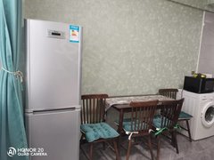 潍坊青州青州城区旭景园公寓电梯房一室精装修家具家电齐全，拎包入住，可短租。出租房源真实图片