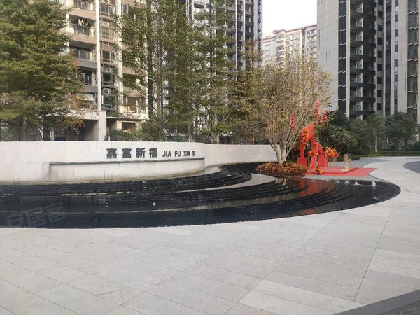 深圳宝安后亭嘉富新禧宝安沙井新桥 清平小学对面嘉富新禧精装3房全齐