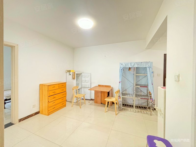 曲江一小 中海东郡 精装2室 满2年 诚心卖