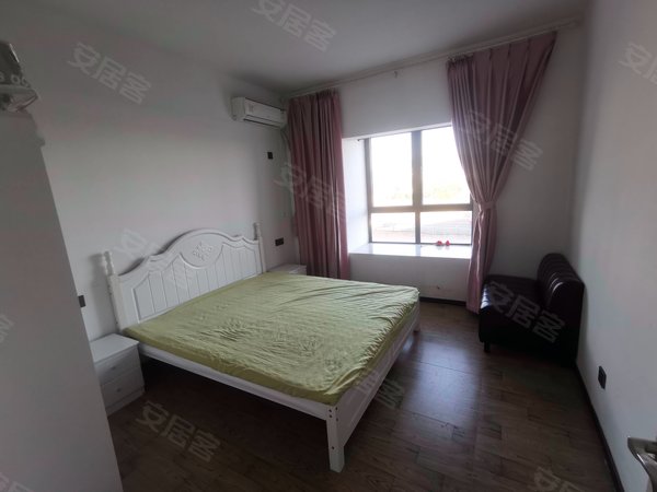 泉州鲤城浮桥百盛园百盛园 4室2厅2卫  电梯房 131平米出租房源真实