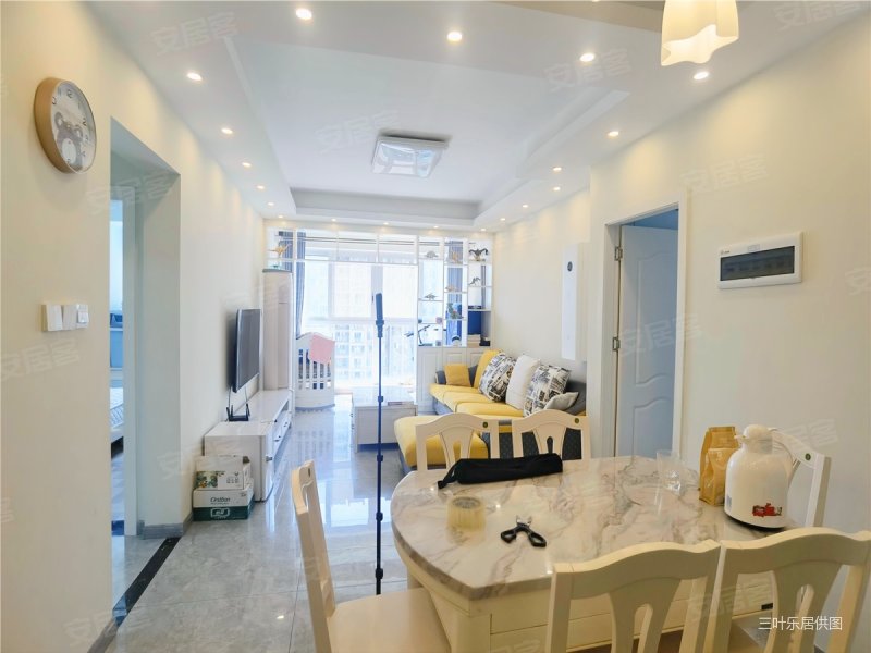 龙都国际3室2厅精装