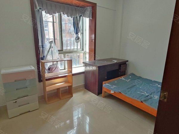 深圳光明光明富安花园光明社区新城公园旁住宅三房 拎包入住 看房钥匙