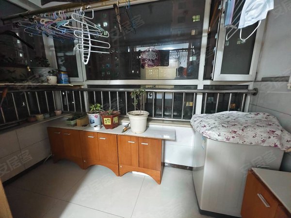 济南济阳济阳城区银都花园新出银都花园精装两室,家具家电齐全拎包