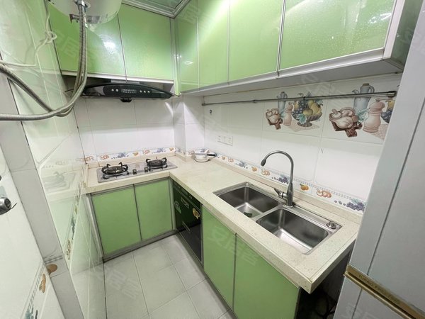 东莞寮步寮步中心区香缤城市花园香缤城市花园 豪华一房一厅 套间的天花板 顶配装修出租房源真实图片