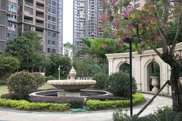 不足,东海湾御花园怎么样,东海湾御花园周边房产中介经纪人评价-泉州