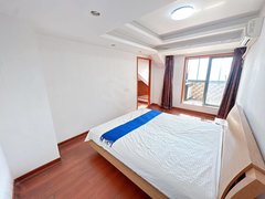 宁波鄞州中河免中介朝南带阳台大房间室友女孩子近万达地铁3号线直达南部商务出租房源真实图片