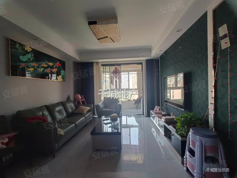 南京房产网>南京二手房>六合二手房>葛塘二手房>紫艺华府>800_600