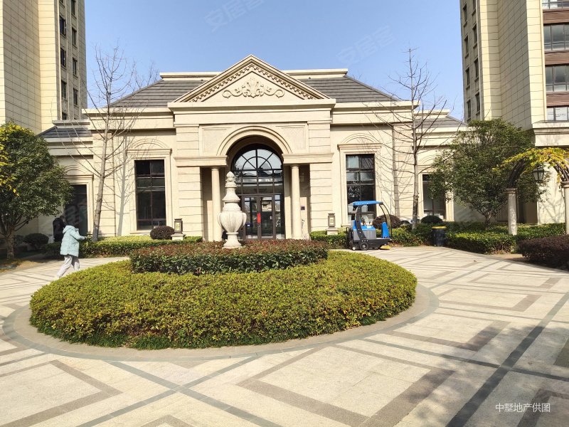 新华御湖庄园别墅