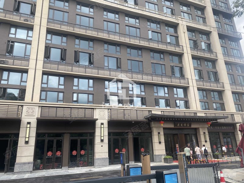 南宁房产网>南宁二手房>青秀二手房>长湖路二手房>建发央著(商住楼)>