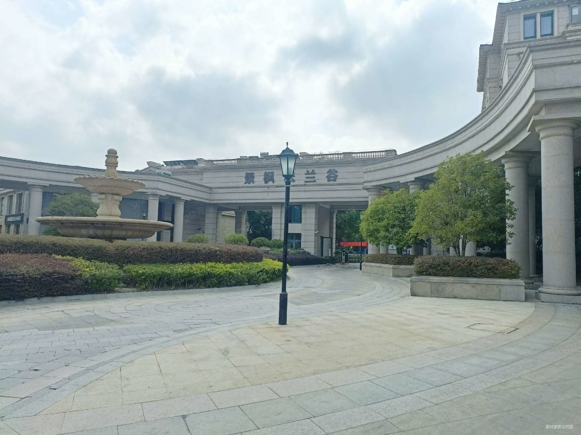 有钥匙,景枫法兰谷二手房,818万,3室3厅,4卫,236平米-南京安居客