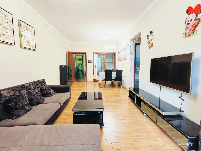 板樟山公园旁格力香樟精装修两房业主诚意出售随时看房