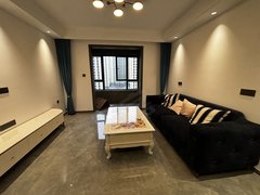 安阳文峰中环百货吾悦广场旁新人民医院附近 2 室精装出租房源真实图片
