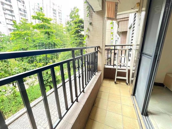 广州白云金沙洲中海金沙馨园中海金沙馨园 3室2厅2卫 电梯房 南北通透