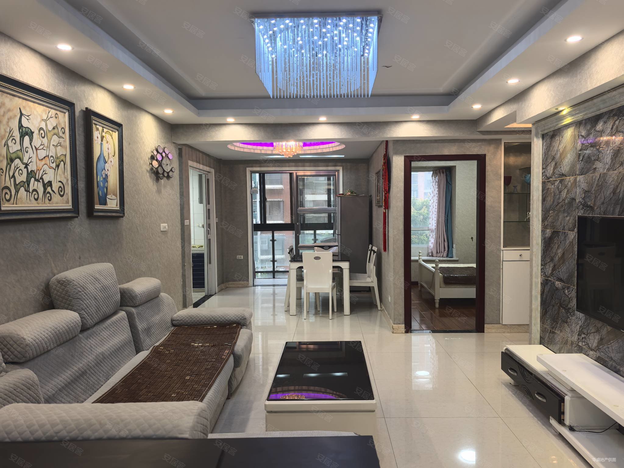 天方百花园2室2厅1卫95.85㎡南北38万