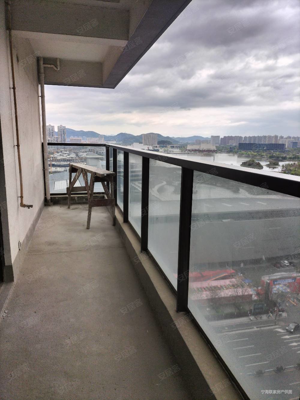 悦君台4室2厅2卫13998平方318万东灿