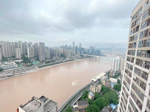 重庆渝中大溪沟溪江悦渝中区 大溪沟轻轨旁 整租一室 无中介  可短租