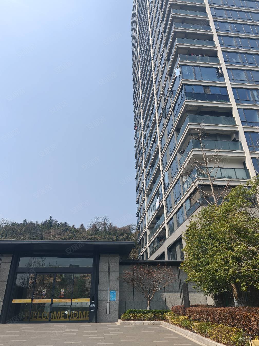 绿城桃源小镇品霞苑(公寓住宅)3室2厅1卫87.37㎡南175万