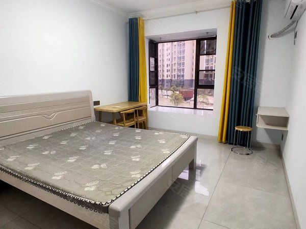 1室1厅1卫 50平 豪华装修 电梯房出租房源真实图片