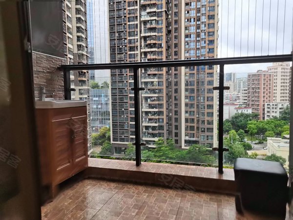 深圳龙岗坂田佳华领汇广场佳华领汇广场 正规三房二卫 随时看房!