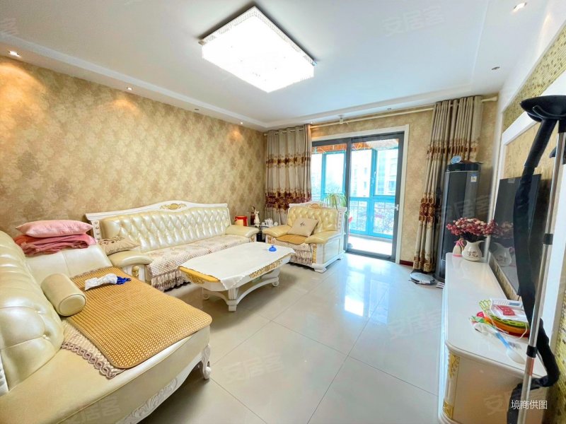 唐延路西安锦都花园精装三室客厅带阳台随时看房