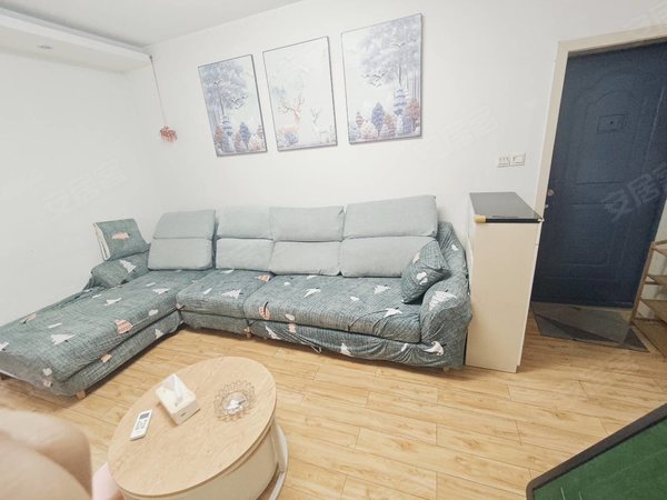 乐山市中老公园白塔街326号院师院人民医院跃层精装3房2空调，停车方便，家具家电齐全拎包住出租房源真实图片