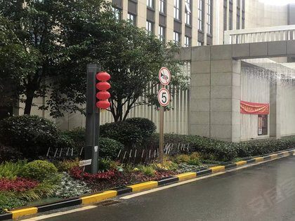 汉口新界广场优点,不足,汉口新界广场怎么样,汉口新界广场周边房产