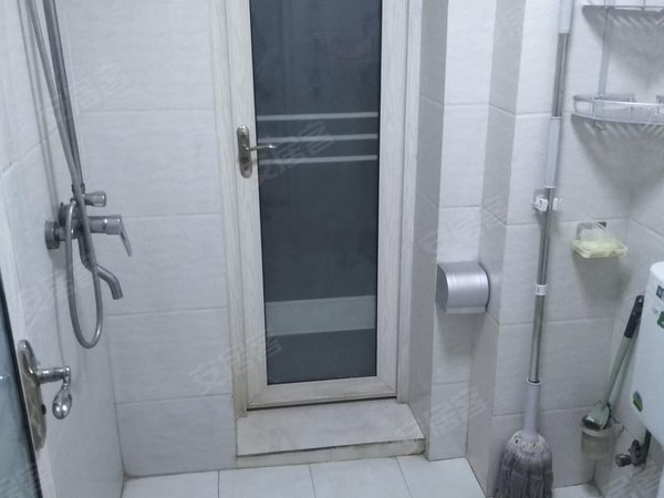 雅安雨城羌江南路熊猫绿岛安置房小区熊猫绿岛精装套二带2个空调出租房源真实图片