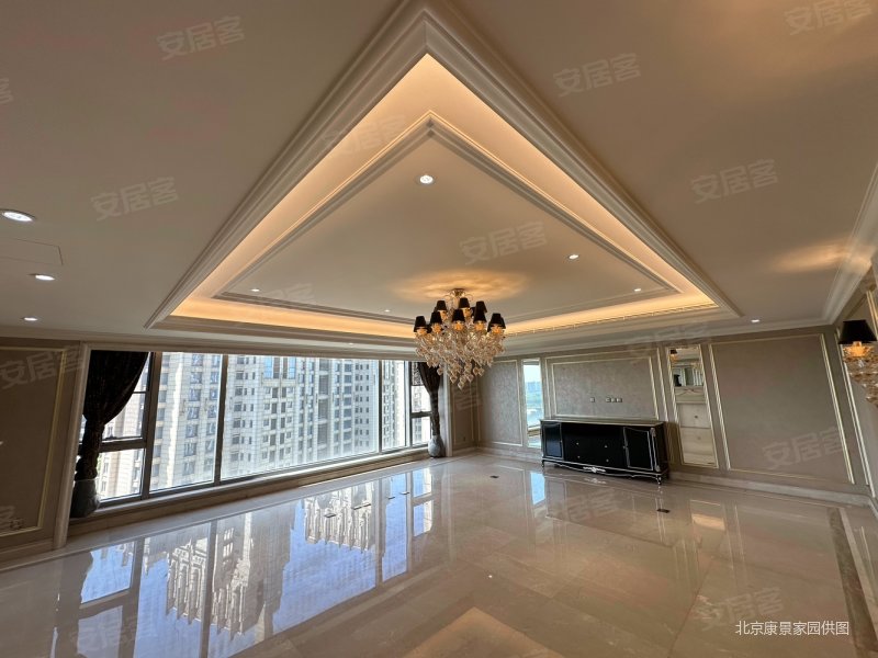 合生霄云路8号 高楼层 视野好 采光好 直观国贸