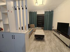韶关曲江府前中路上门回迁房步梯二房 小区放车方便 装修新净 月租1300元出租房源真实图片