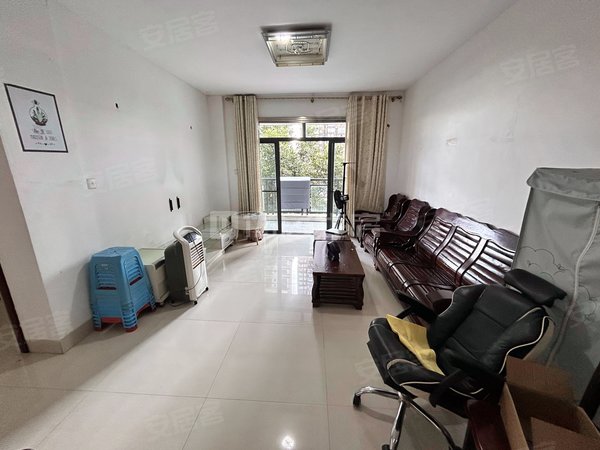 南宁兴宁东沟岭金源橘子郡急租13张,带露台,兴桂路地铁口三号线,押二