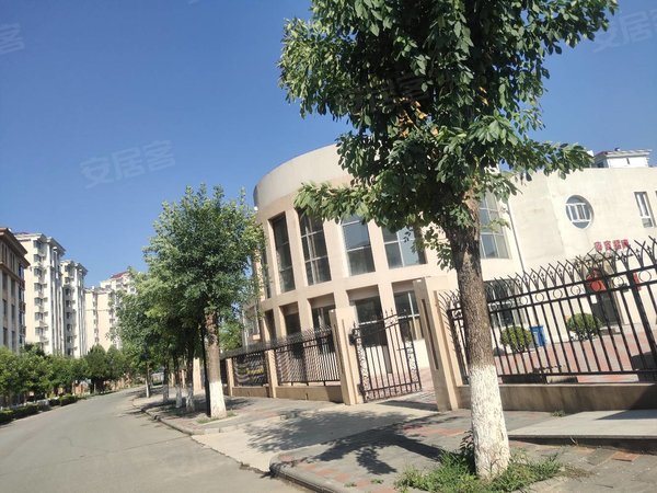 天津宝坻周良街泰富橄榄树橄榄树一居室,民水民电,拎包入住,紧邻大