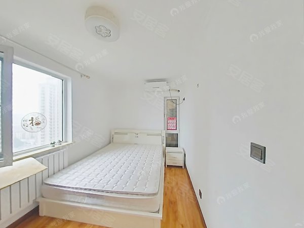 天津东丽先锋路海颂园海颂园 精装修两室 楼下地铁11号线 看房方便