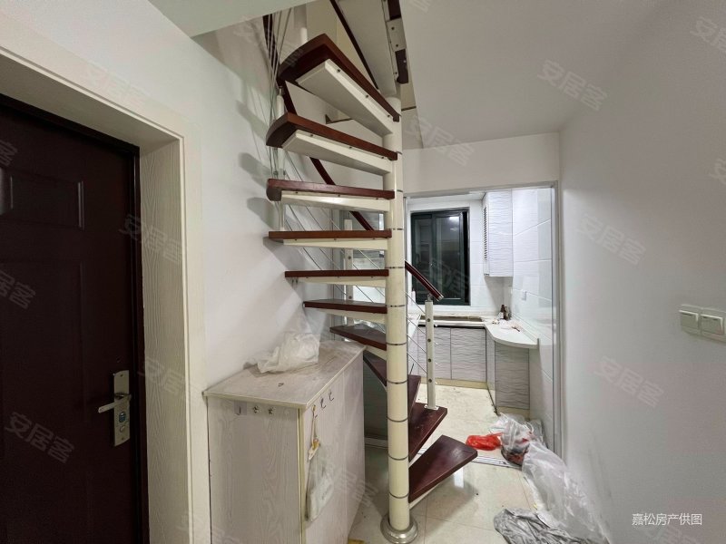 满五南北通透2室2厅华亭新家三辰苑一村