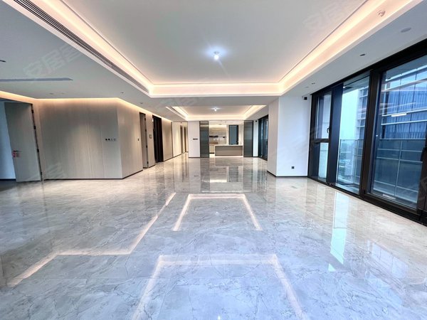 广州黄埔鱼珠保利鱼珠港(商住楼)商住两用 一线江景 保利鱼珠港 全新