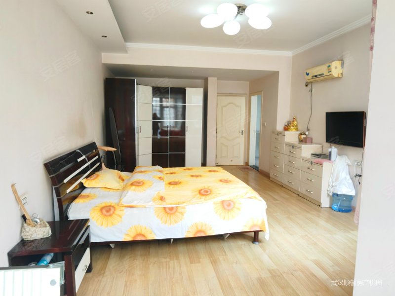 佳和馨居精装自住大三房地铁旁成熟商圈老证拎包入住