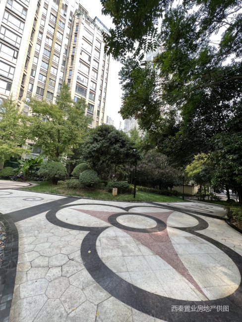 西安房产网>西安二手房>经开区二手房>城市运动公园二手房>海珀兰轩>