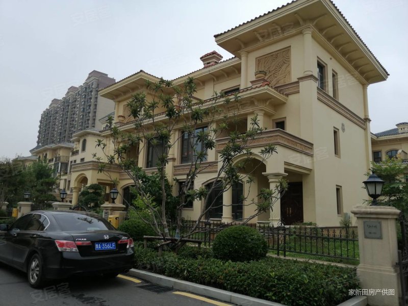 恒大山水城双拼别墅243平,268万,花园300平