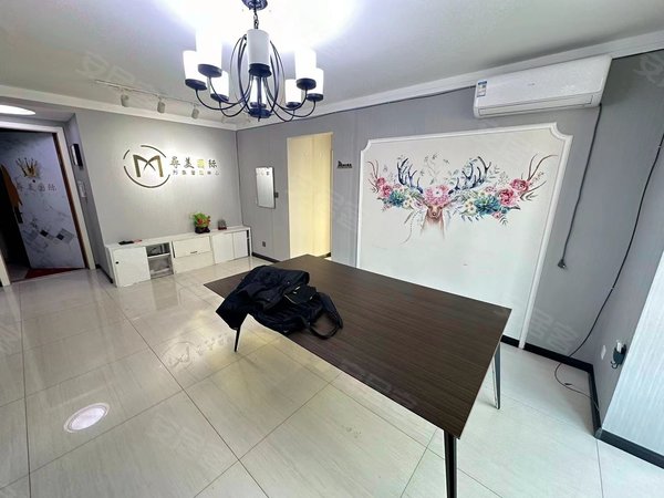 沈阳大东东中街大悦城大悦城c馆 精装两室  可自住可商业 实拍照片