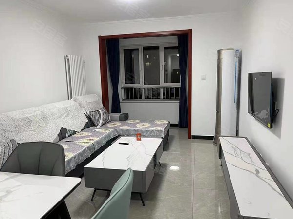 北京大兴庞各庄隆兴园隆兴园精装三居室,二个卫生间,南北通透,家具