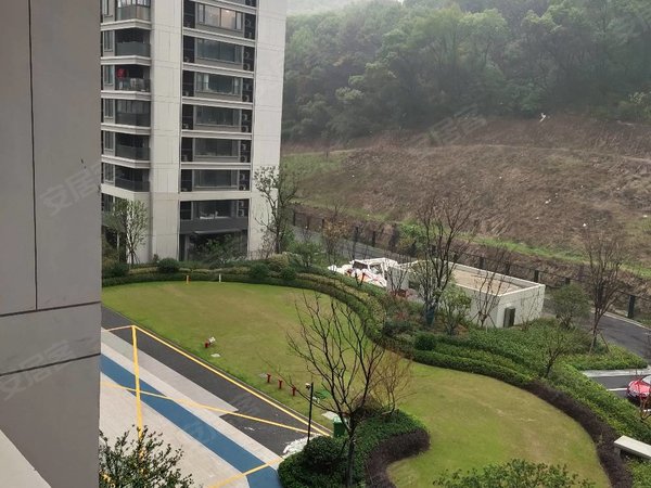 杭州萧山萧山周边融创森与海之城(公寓住宅)萧山浦阳森与海3室一厅