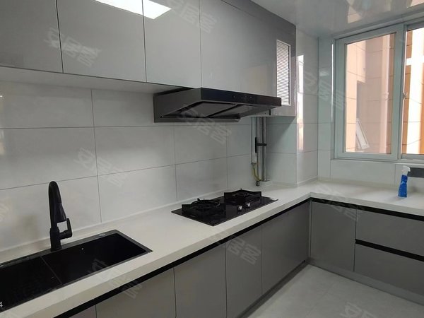 宝鸡陈仓虢镇紫御华庭出租 千渭紫御华庭 3室 精装 家具家电配齐 可