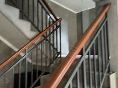 舟山定海临城毛坯大排屋适合办事,停车方便出租房源真实图片