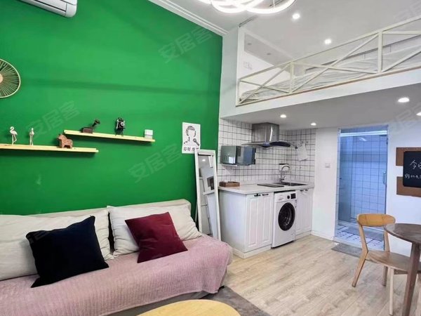 上海徐汇衡山路南昌路585弄小区陕西南路环贸商圈院子进出出租房源