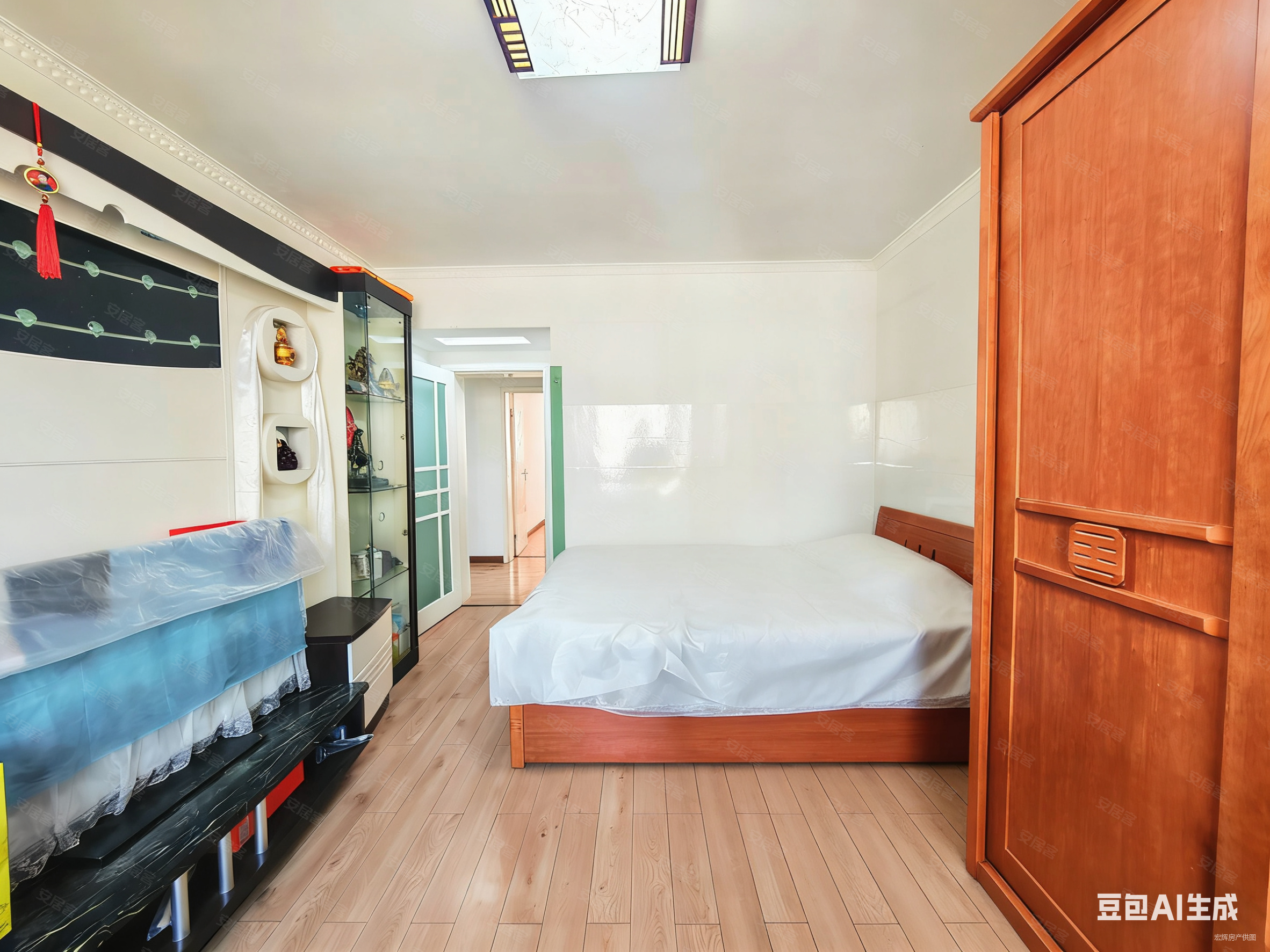 龙源叠翠3室2厅2卫147.81㎡南北76万