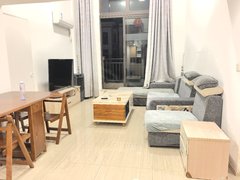 东莞常平常黄路绿地3房2卫出租带大阳台，电梯，业主人很好哦出租房源真实图片