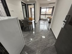 东莞长安街口乌沙沙头西大路市场一房一厅 客厅有空调 冰箱洗衣机齐全出租房源真实图片