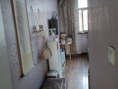 晋城城区文昌街国贸水陆院附近，一室单元楼，步梯一楼，能做饭洗澡出租房源真实图片