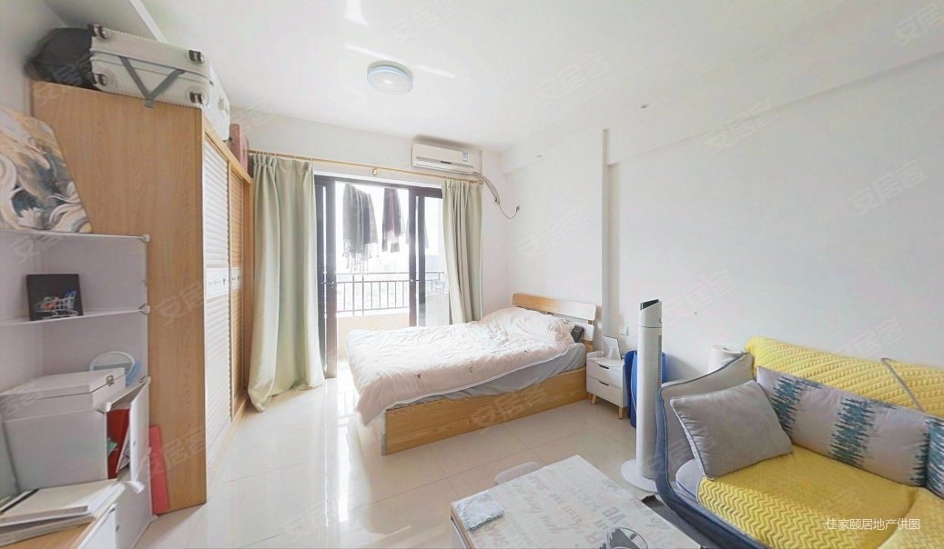 (住宅小面积)东海银湾 精装小户 高层视野好 有阳台 随时看