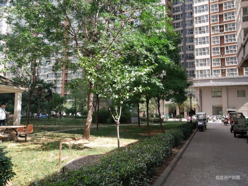 洛阳房产网>洛阳二手房>洛龙二手房>关林商贸城二手房>帝都国际城>