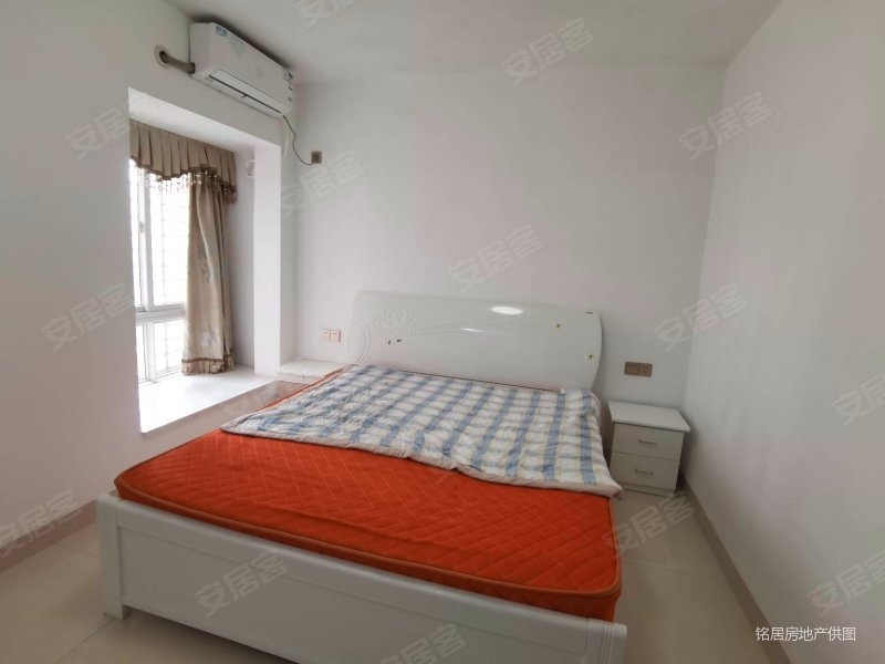 锦州瑞苑自住精装4房3卫视野开阔配套齐全诚意出售